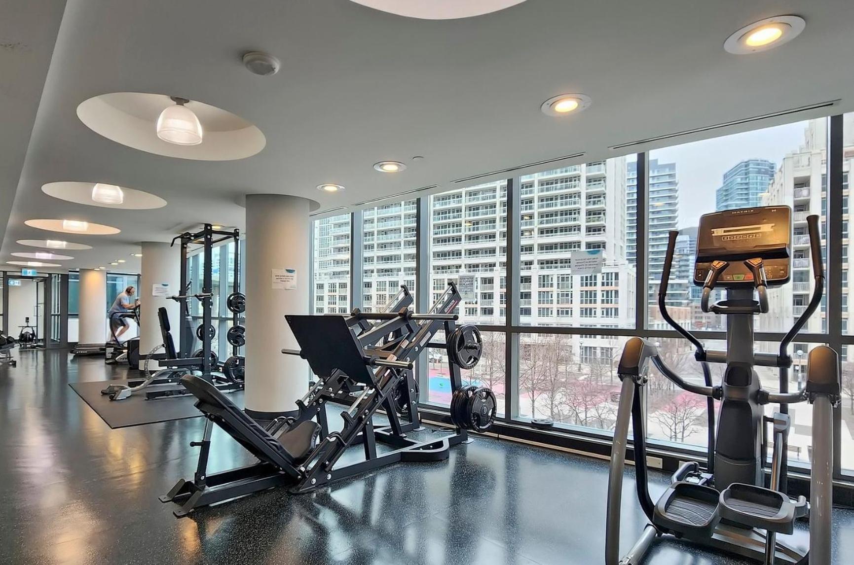 2 Bedroom Waterfront Condo Downtown W/ Free Parking Toronto Kültér fotó