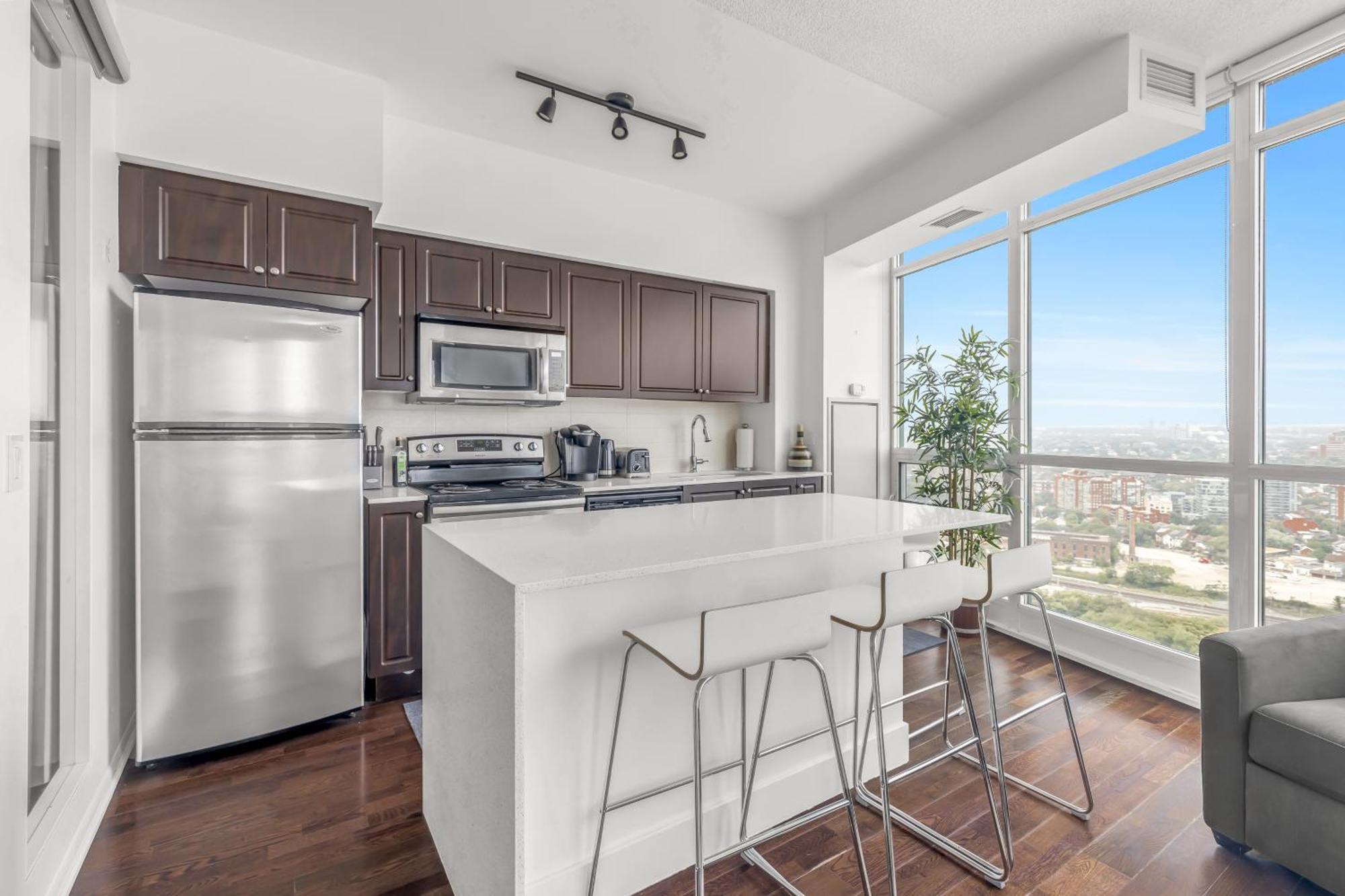 2 Bedroom Waterfront Condo Downtown W/ Free Parking Toronto Kültér fotó
